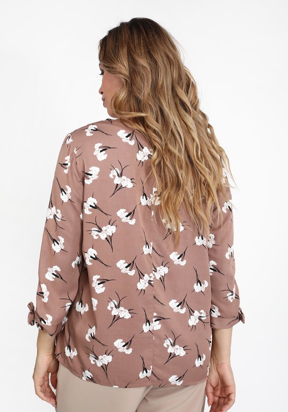 Блуза с V-образным вырезом и с завязками шир.  580, рис. 3