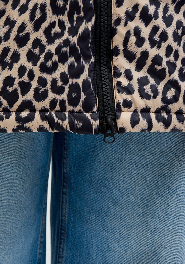 Куртка с анималистическим принтом и капюшоном шир.  750, рис. 9