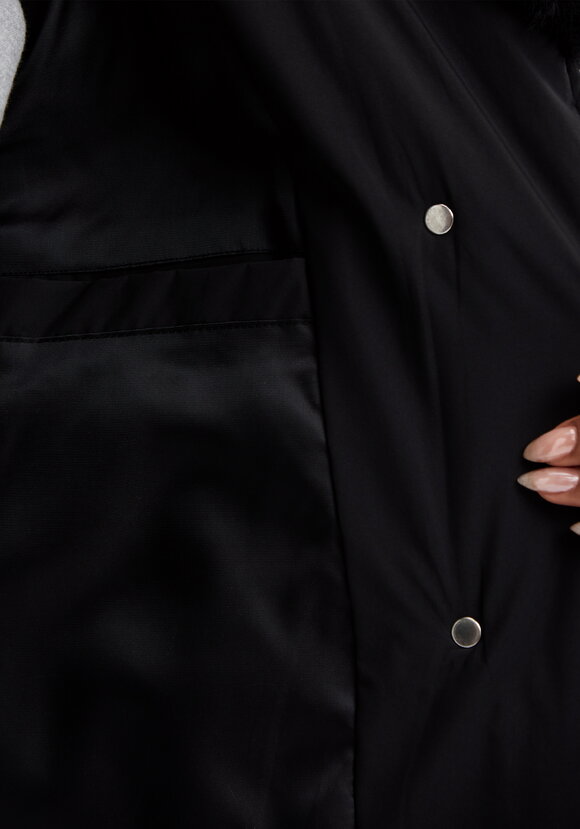 Куртка-пуховик Жаннет шир.  580, рис. 22