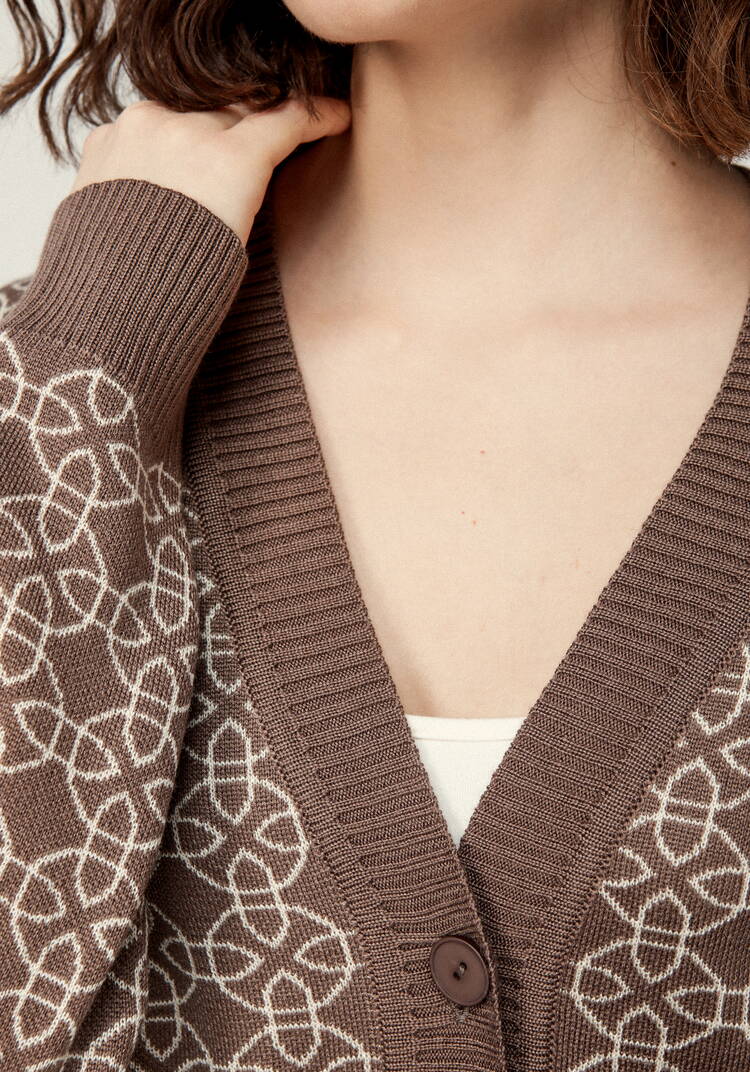 Костюм трикотажный свободного кроя шир.  750, рис. 7