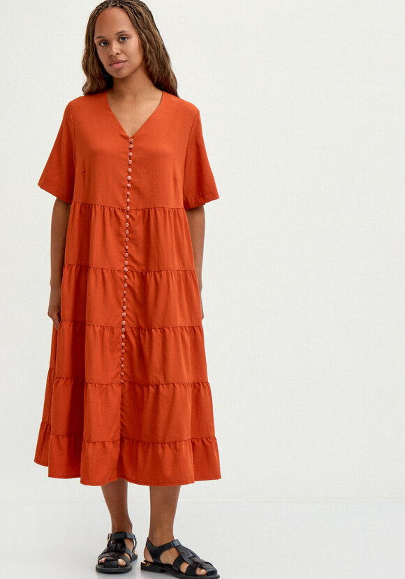 Платье многоярусное свободное шир.  580, рис. 12