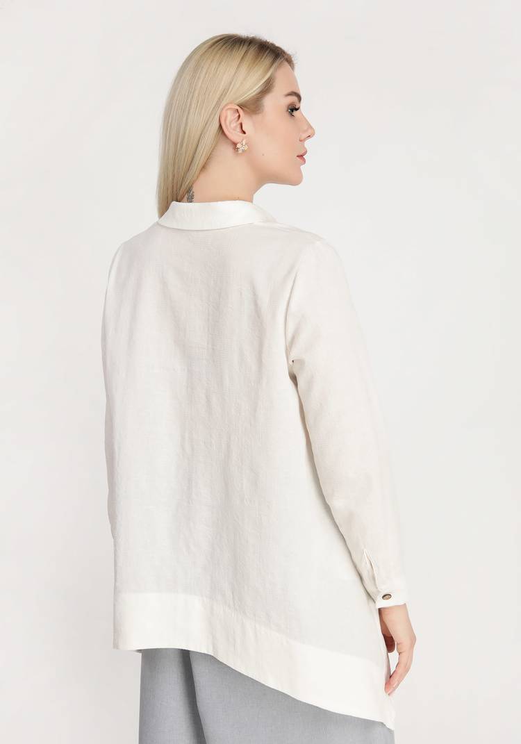 Блуза свободная с длинным рукавом на пуговице шир.  750, рис. 7