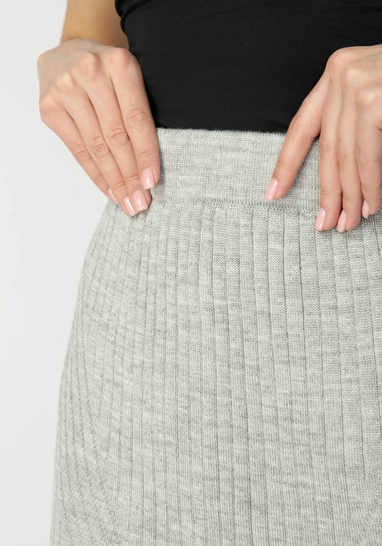 Юбка женская с контрастной полосой по низу шир.  750, рис. 9