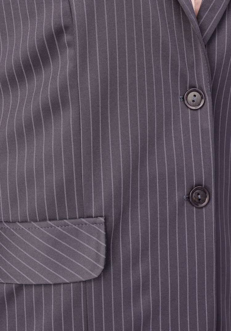 Пиджак однобортный в полоску шир.  750, рис. 46