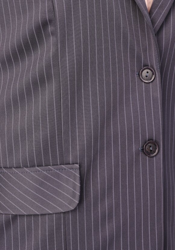 Пиджак однобортный в полоску шир.  580, рис. 46