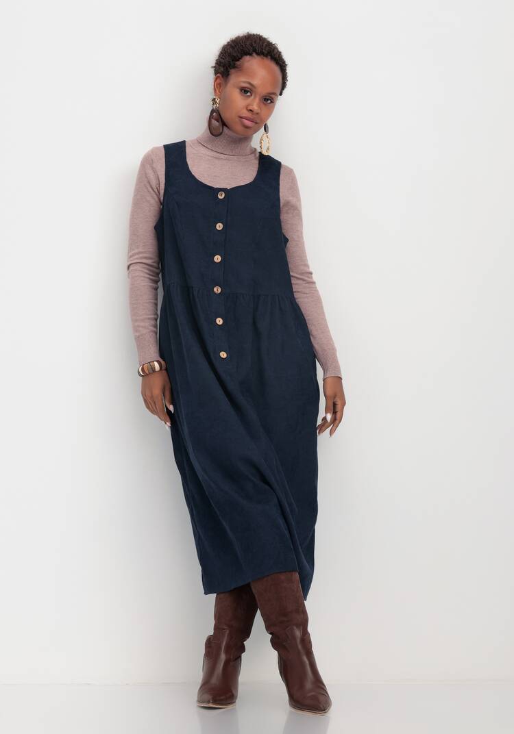 Сарафан из вельвета на пуговицах шир.  750, рис. 17