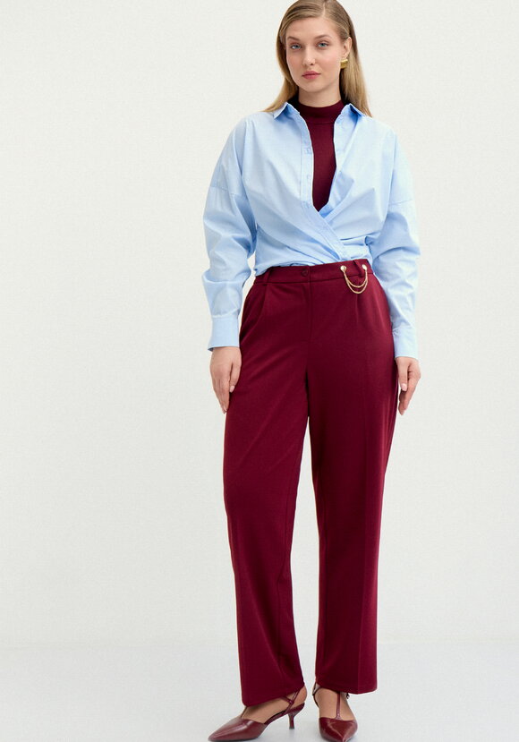 Брюки прямые с дeкором шир.  580, рис. 8