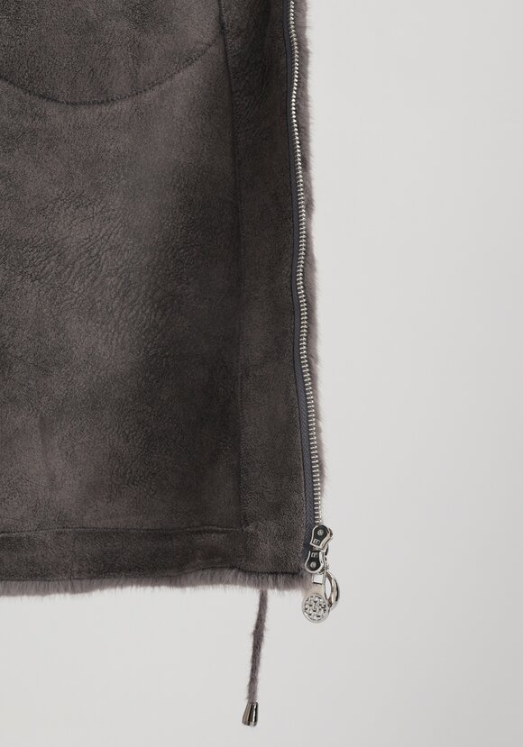 Пальто из экомеха шир.  580, рис. 13