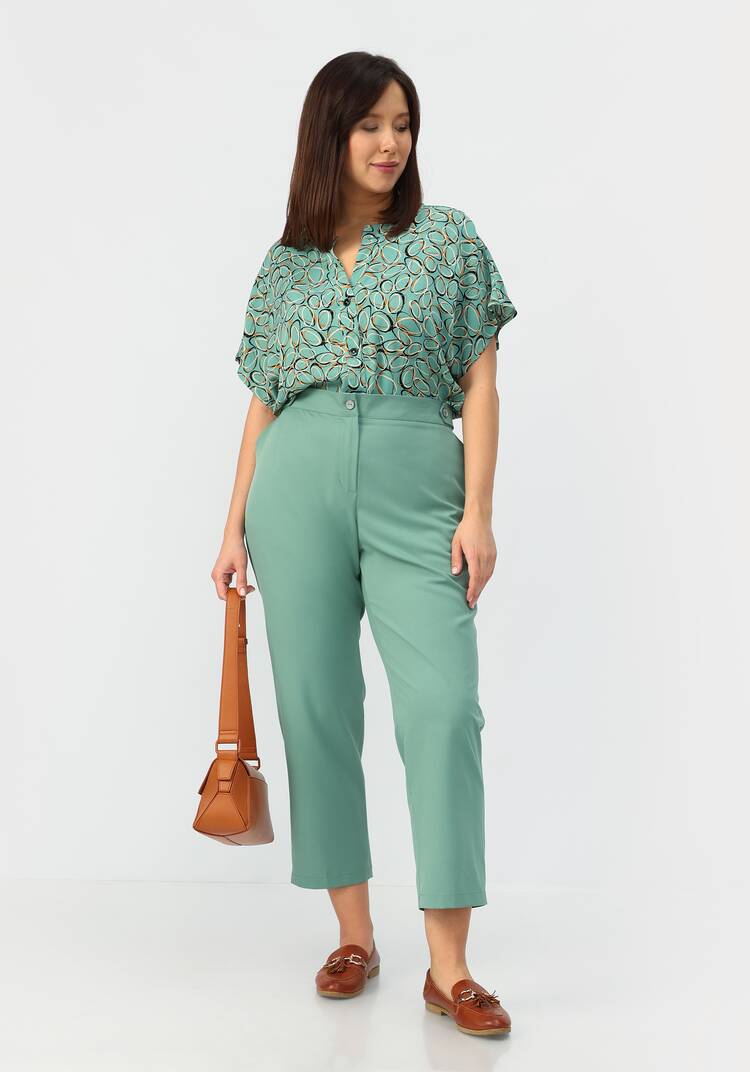 Брюки с декоративными хлястиками шир.  750, рис. 13