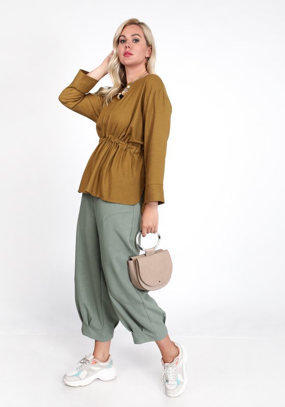 Брюки с защипами по низу шир.  580, рис. 11