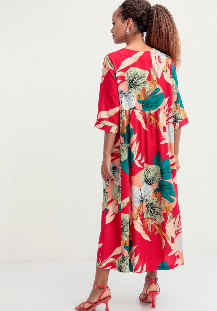 Платье из штапеля с тропическим принтом шир.  750, рис. 19