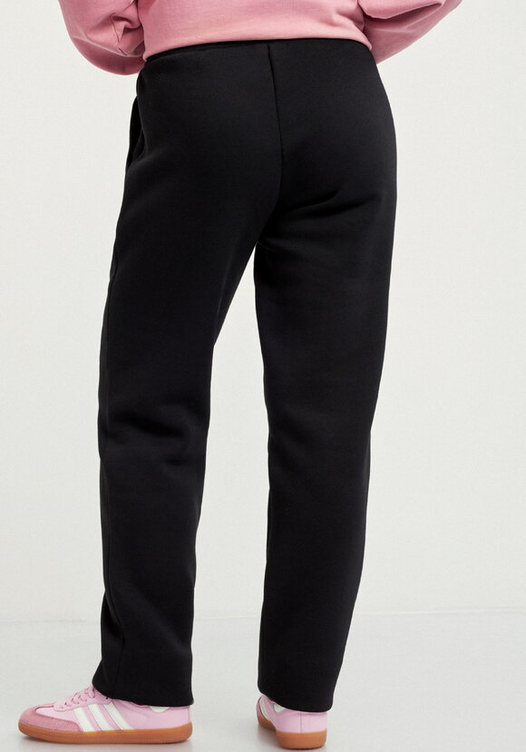 Брюки из футера с начёсом шир.  580, рис. 33