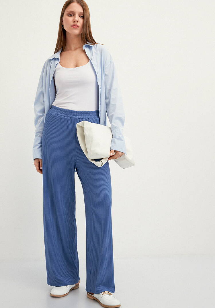 Брюки свободного кроя в рубчик шир.  750, рис. 17