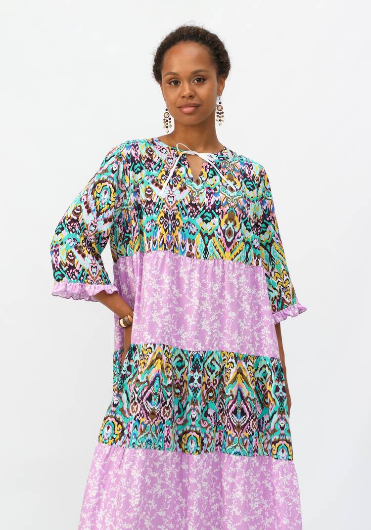 Платье с ярусами и комбинированным принтом шир.  750, рис. 26