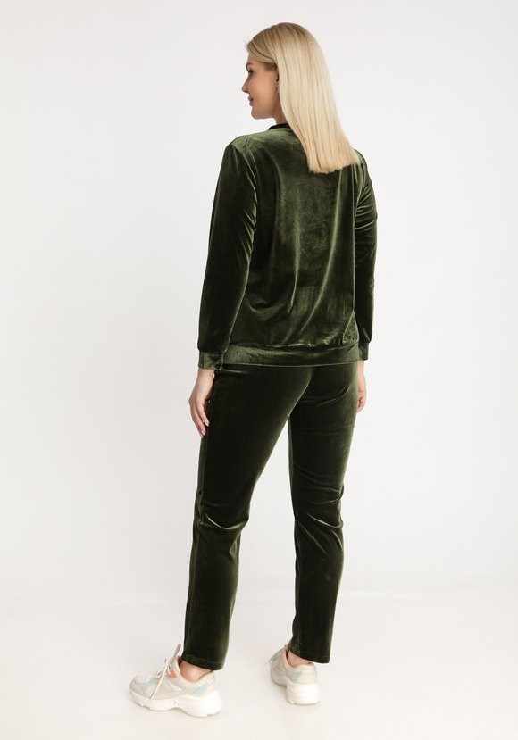 Костюм из бархата с аппликацией шир.  580, рис. 2