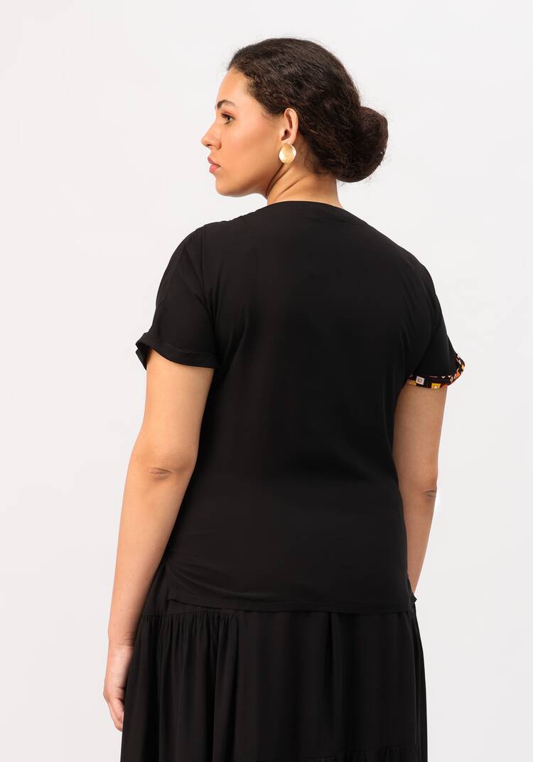 Блуза с асимметричной вставкой шир.  750, рис. 11