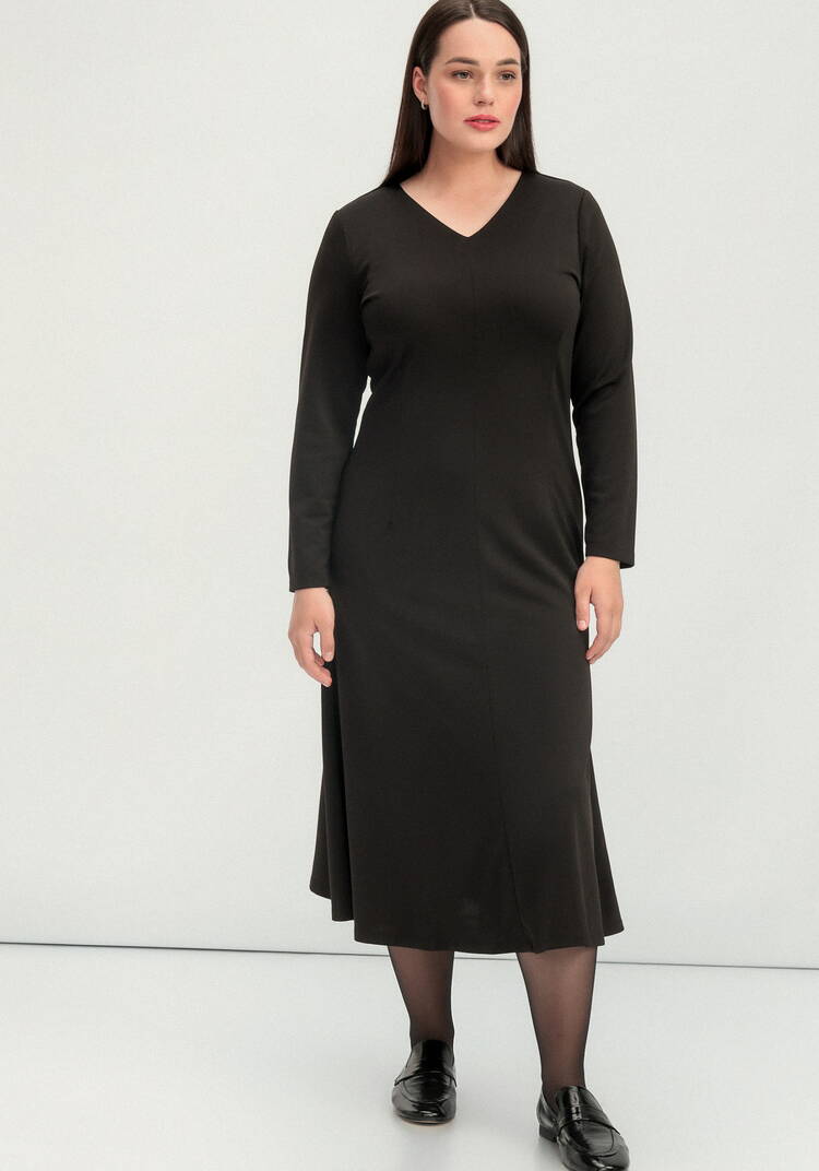 Платье длины миди с V-образным воротником шир.  750, рис. 4