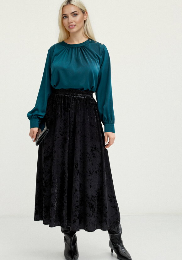 Юбка полусолнце из бархата шир.  580, рис. 15