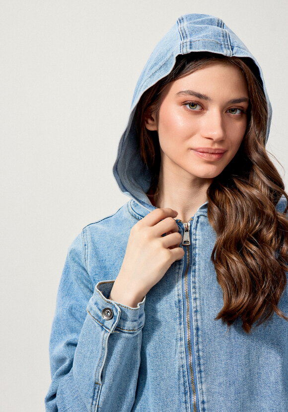 Джинсовая куртка с капюшоном шир.  580, рис. 7