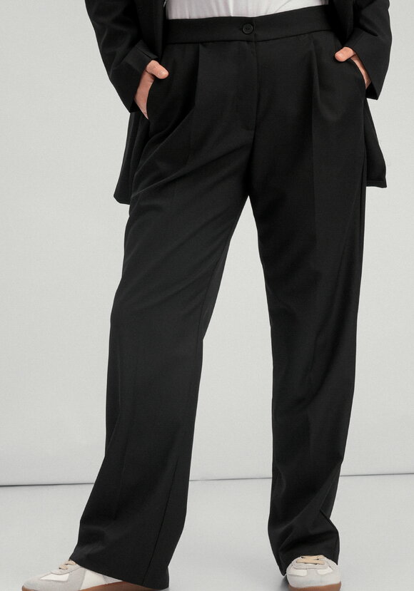 Брюки со стрелками и резинкой по поясу шир.  580, рис. 14