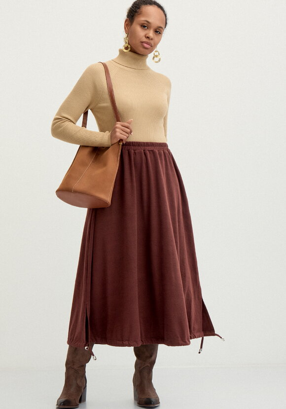 Юбка на кулиске по низу шир.  580, рис. 7