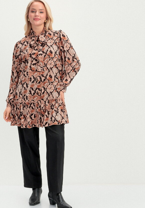 Туника свободного кроя с воланом по низу шир.  580, рис. 2