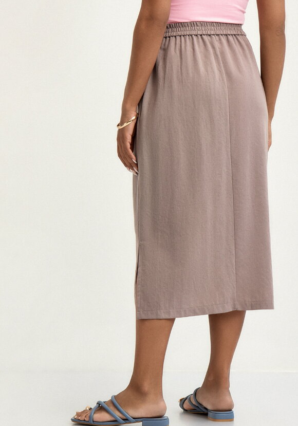 Юбка изо льна свободного кроя шир.  580, рис. 10