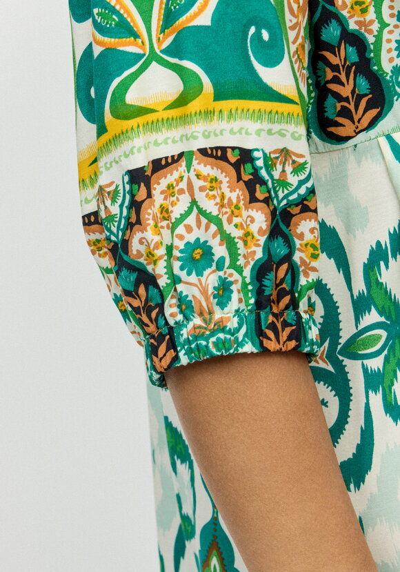 Платье с принтом свoбодного кроя шир.  580, рис. 29