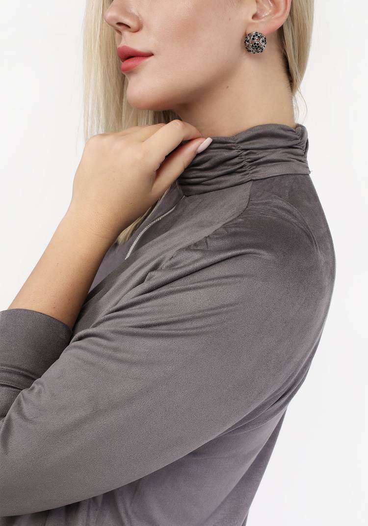 Блуза с драпировкой на рукавах шир.  750, рис. 12