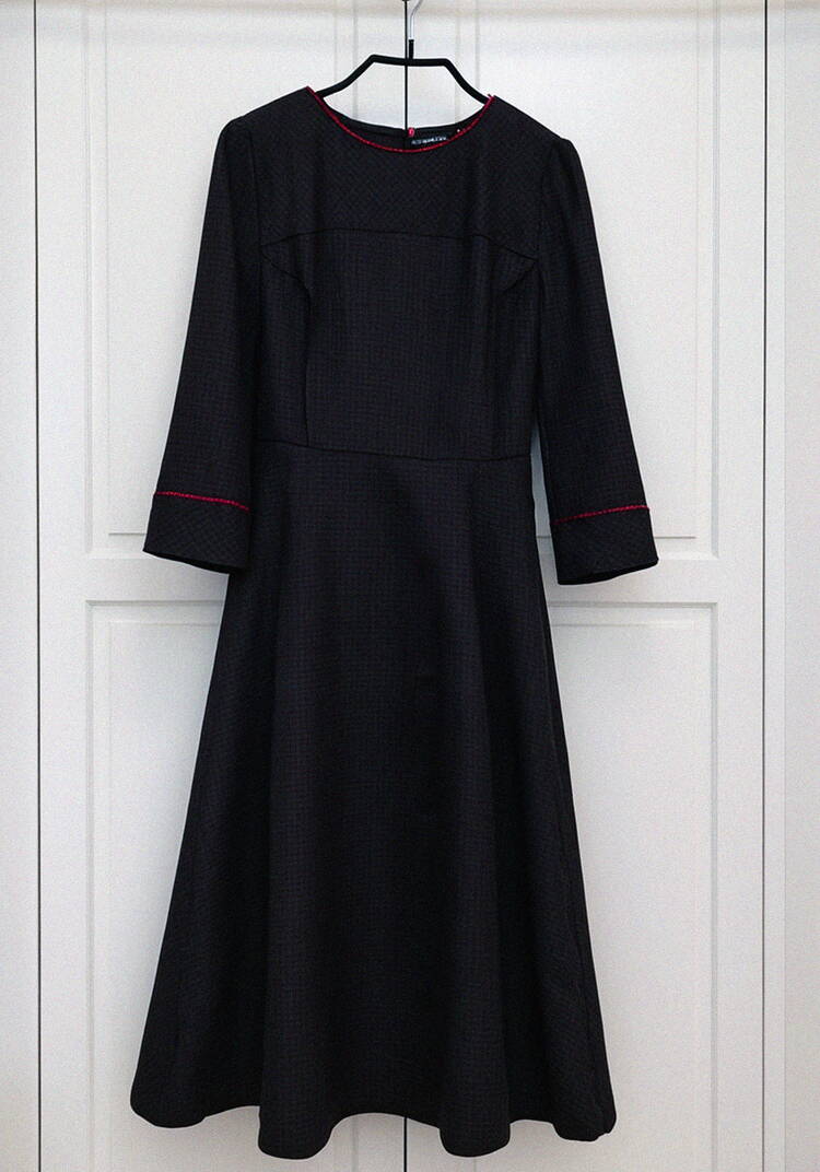 Платье-миди с кантом Resale шир.  750, рис. 1