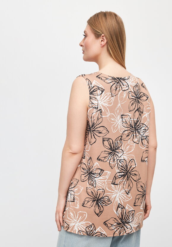 Тyника Есения шир.  580, рис. 12