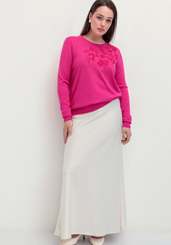 Джемпер с цветочной вышивкой и стразами шир.  580, рис. 29