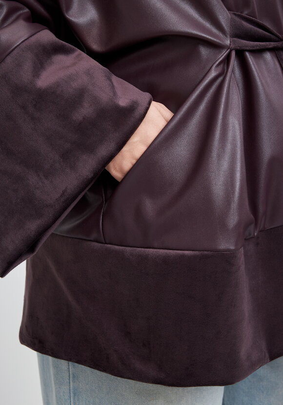 Куртка Валенсия шир.  580, рис. 13