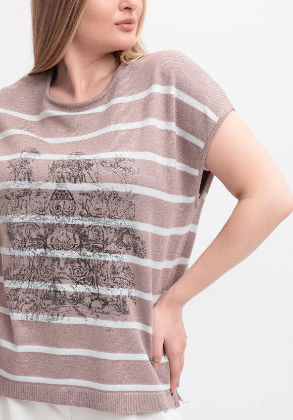 Блуза в полоску с рисунком шир.  580, рис. 15