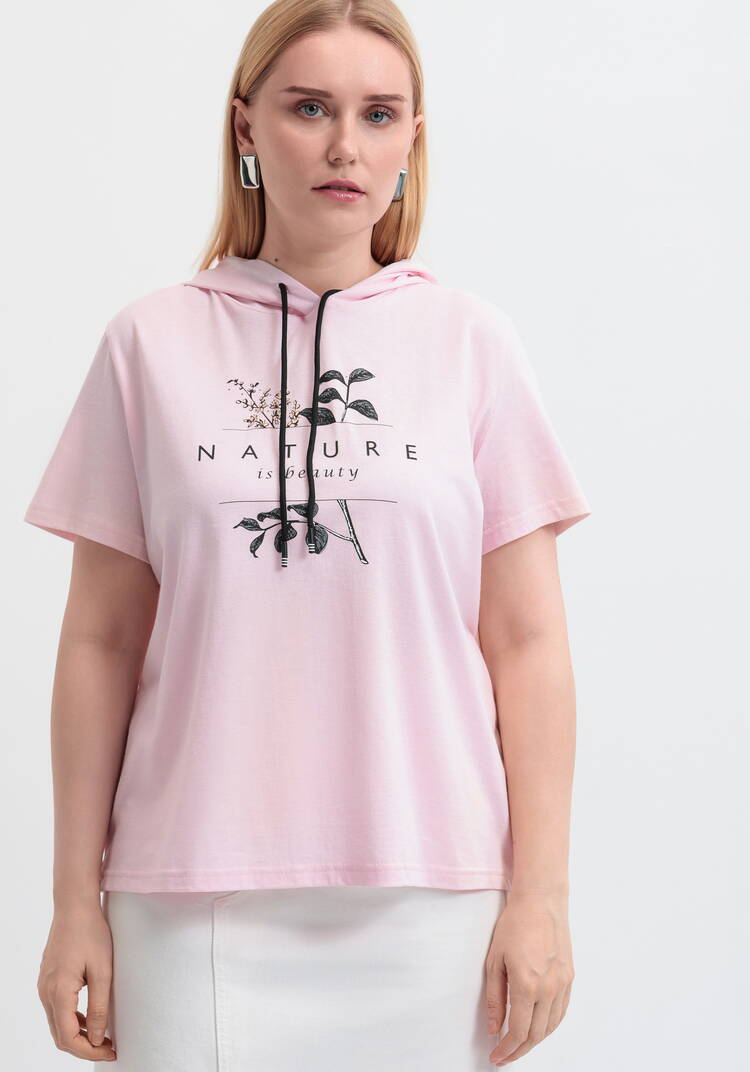 Футболка с капюшоном и принтом шир.  750, рис. 9