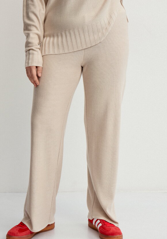 Костюм женский Грейс шир.  580, рис. 4