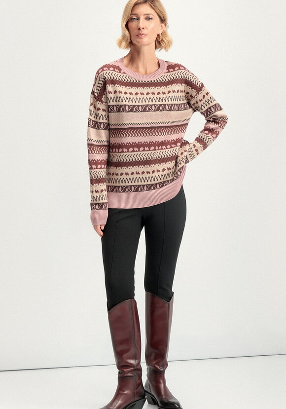 Джемпер со скандинавским рисунком шир.  580, рис. 10