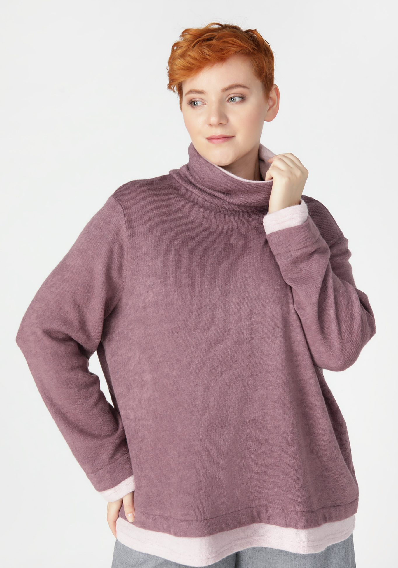 Джемпер с воротником и контрастной отделкой