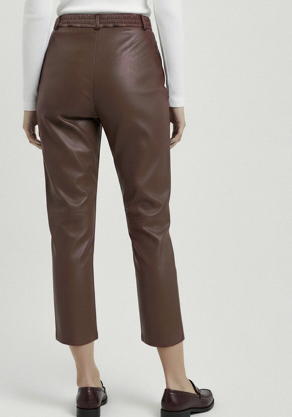 Брюки трикотажные с напылением под кожу шир.  580, рис. 3