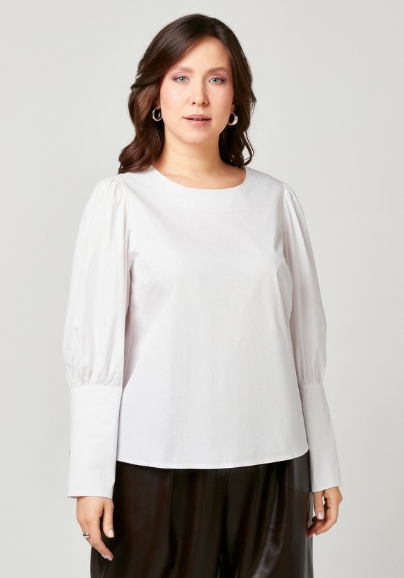 Блуза прямого кроя на пуговицах сзади шир.  580, рис. 1