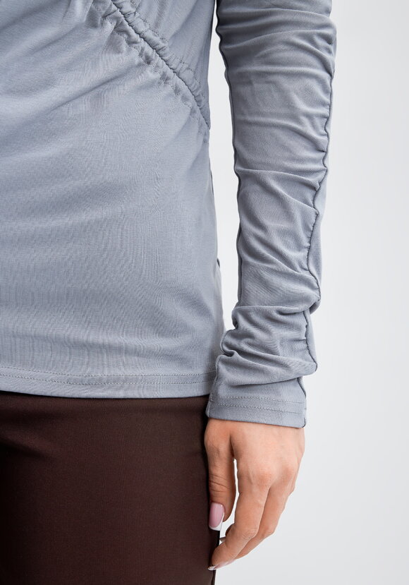 Водолазка со сборкой Хельга шир.  580, рис. 24