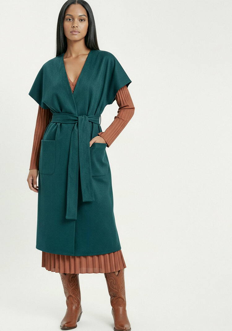 Жилет на запах со спущенным плечом шир.  750, рис. 19