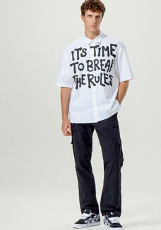 Брюки карго с накладными карманами