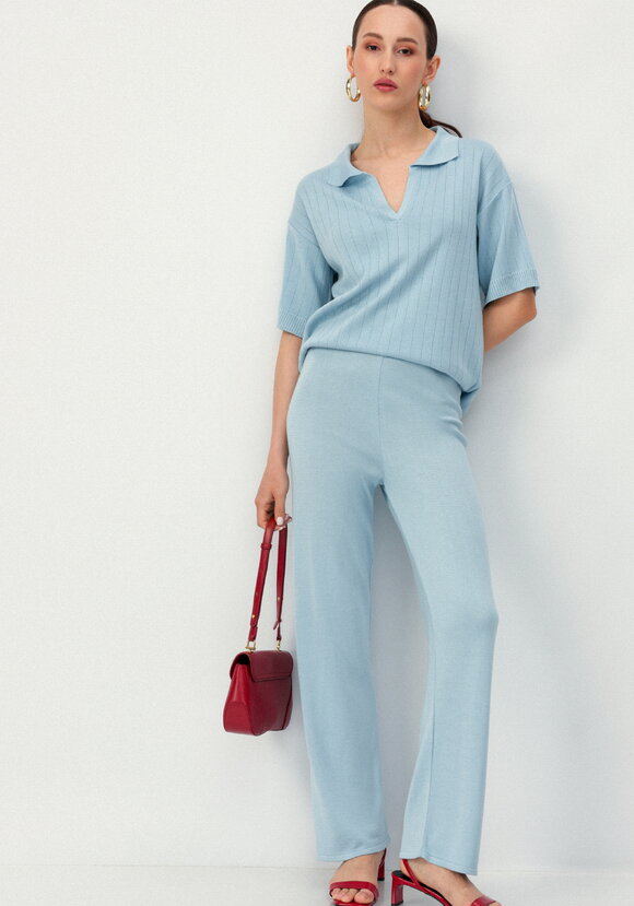 Костюм поло и брюки прямого кроя шир.  580, рис. 29