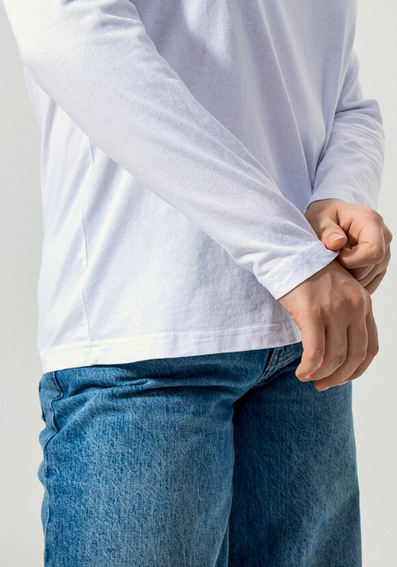 Лонгслив с круглой горловиной шир.  580, рис. 6