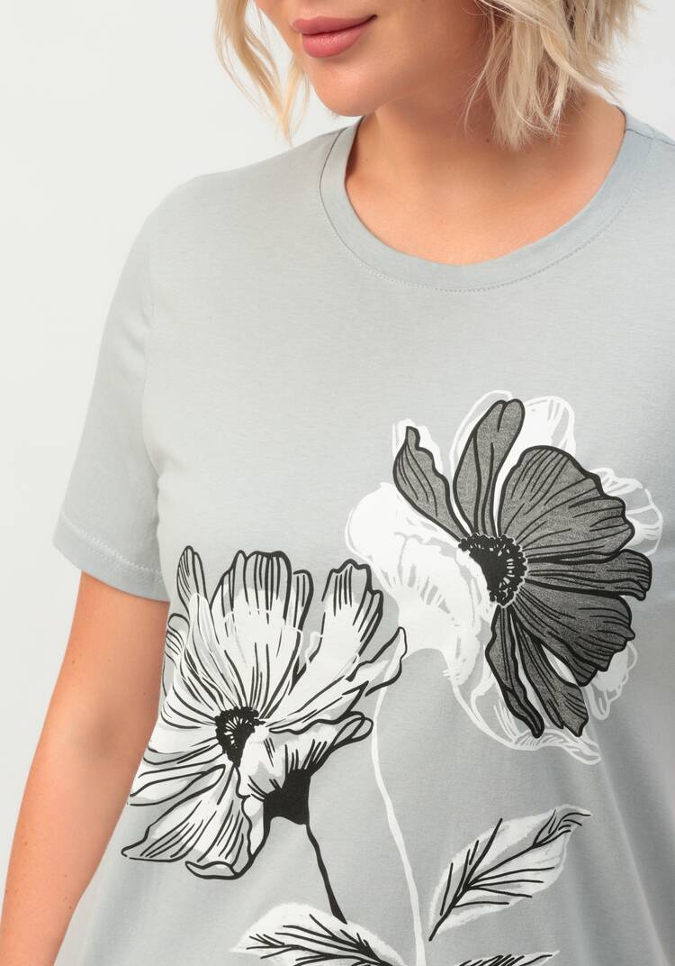 Костюм с принтом на футболке шир.  750, рис. 19