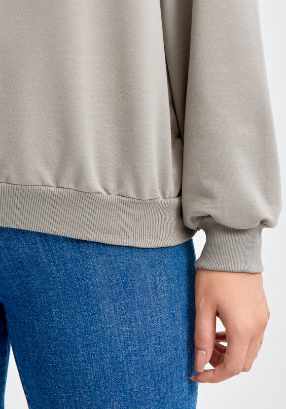 Толстовка Адель шир.  580, рис. 19