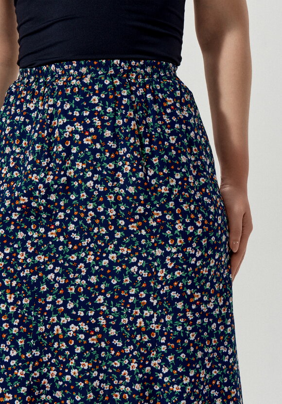 Юбка миди с цветочным принтом шир.  580, рис. 12