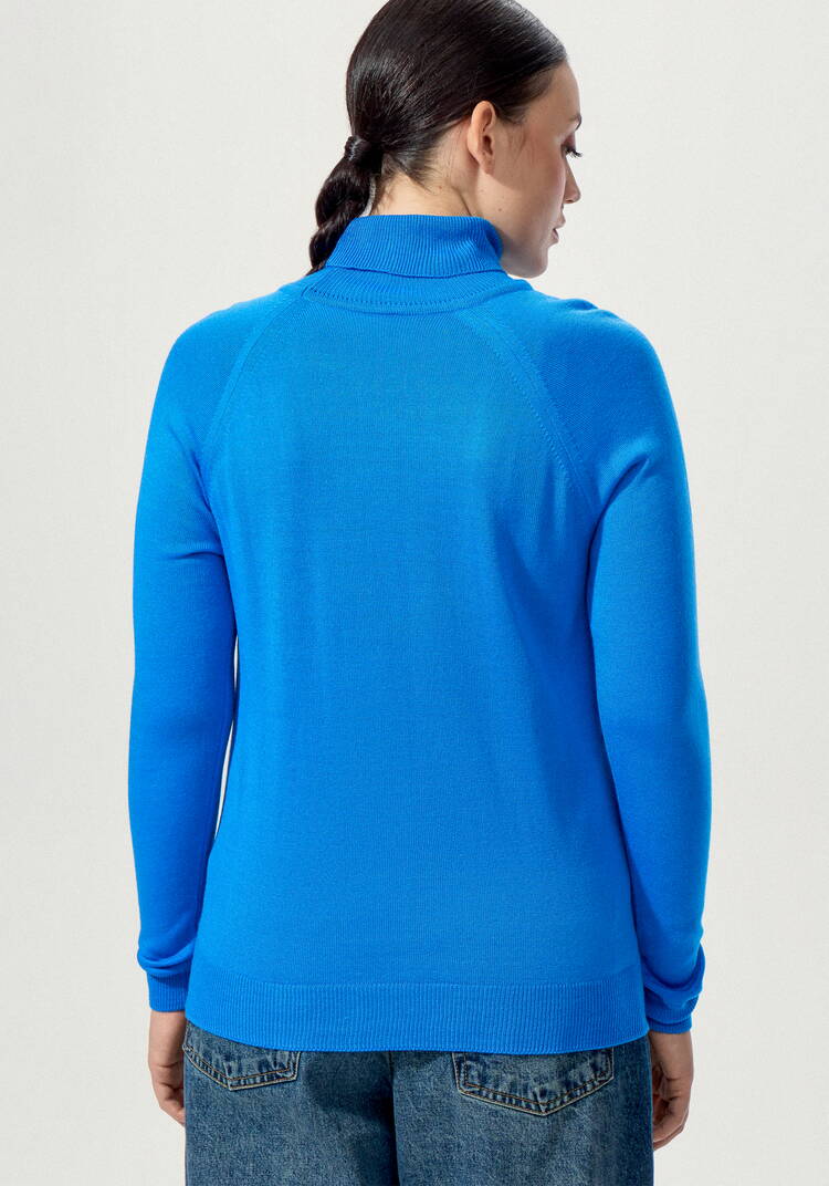 Джемпер с высоким воротником шир.  750, рис. 37