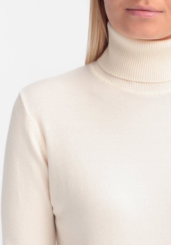 Водолазка Лея шир.  580, рис. 29